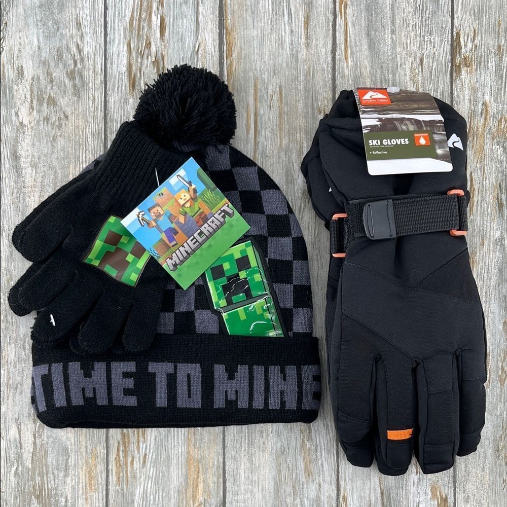 Minecraft Beanie Hat Knit & Ski Gloves 3-Piece Set